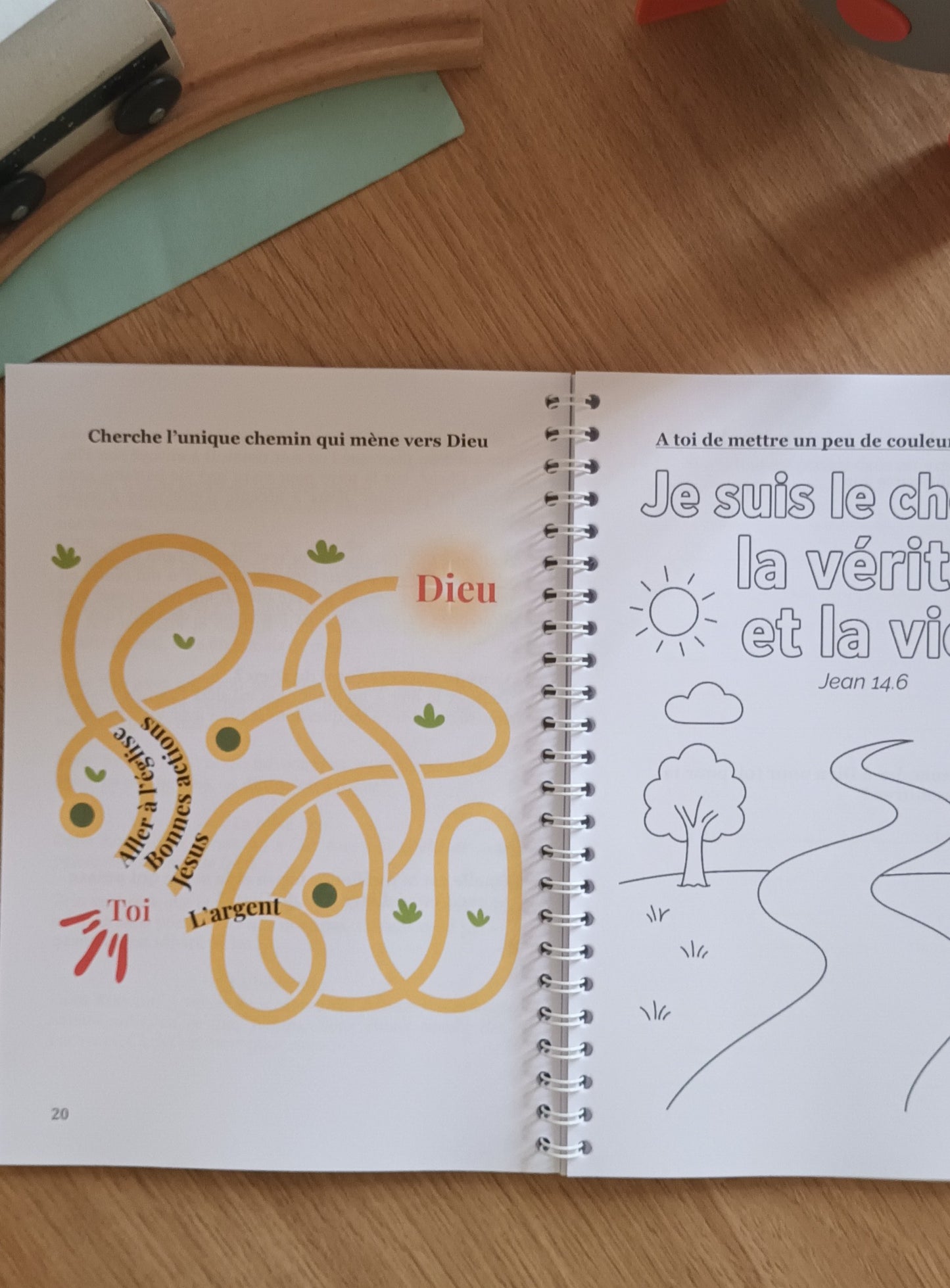 Mon journal : pour prier et explorer la Bible - Carnet enfant